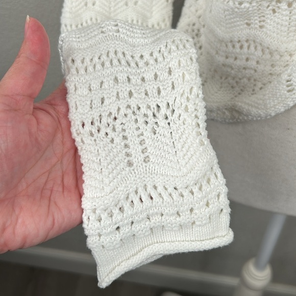 Jessica Simpson White Open Knit V-Neck Long Sleeve Front Tie Sweater Size Large - Picture 3 of 7